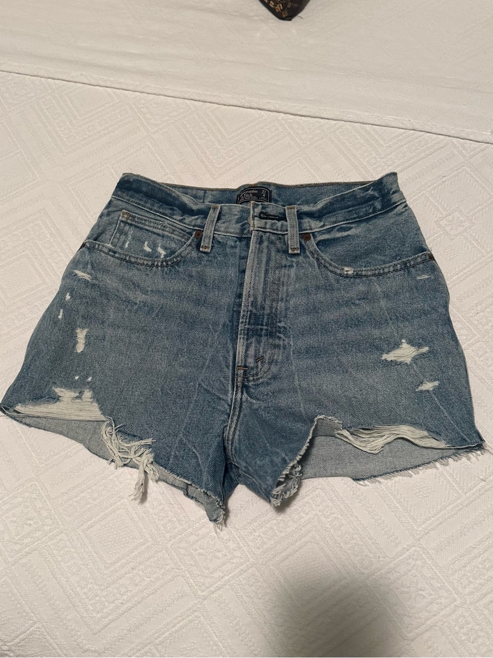Abercrombie & Fitch Distressed High-Waist Denim Shorts Size 27/4